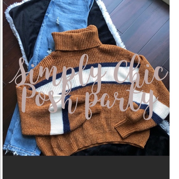 MM BY MY MICHELLE Sweaters - ❤️HP❤️ 10-24 Crop sweater chunky knit cowl neck